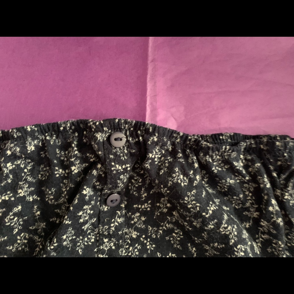 D - Picture 3 of 4